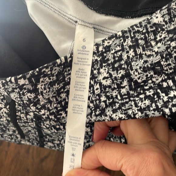 Lululemon Invigorate 7/8 Leggings Size 6 - Picture 8 of 9